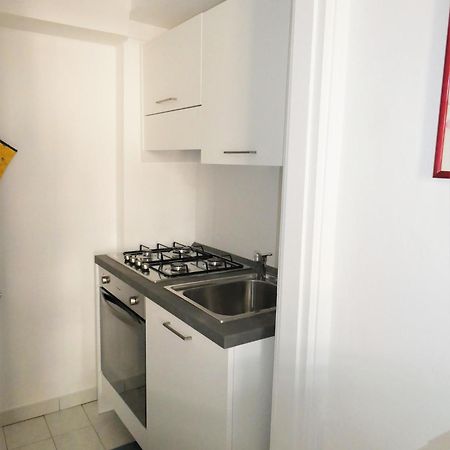 Centrale Appartamento Su Due Livelli "3" Турин Экстерьер фото